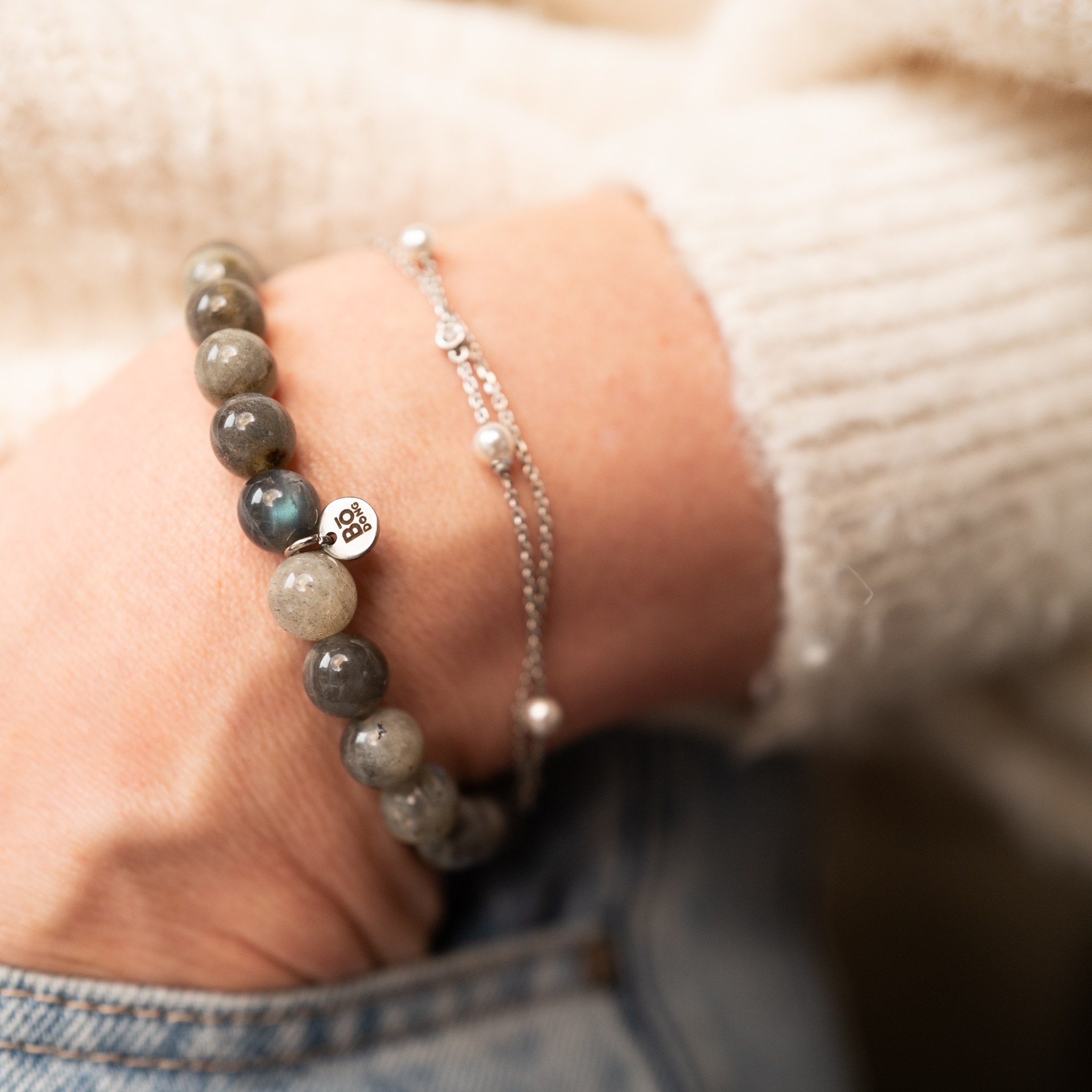 Bracelet en Labradorite pour la protection et l’intuition.