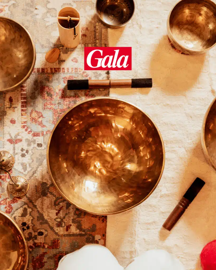 Mise en scène de bols tibétains Bo-DONG pour la parution dans Gala – avril 2025